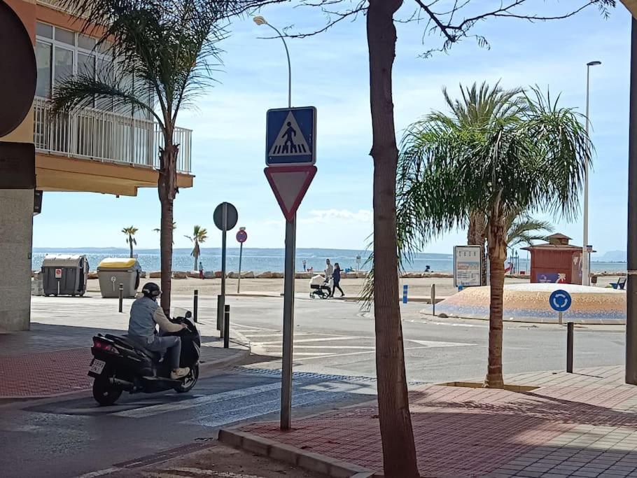 Al Lado De Barcos Y Gran Playa. Apartment Santa Pola Bagian luar foto